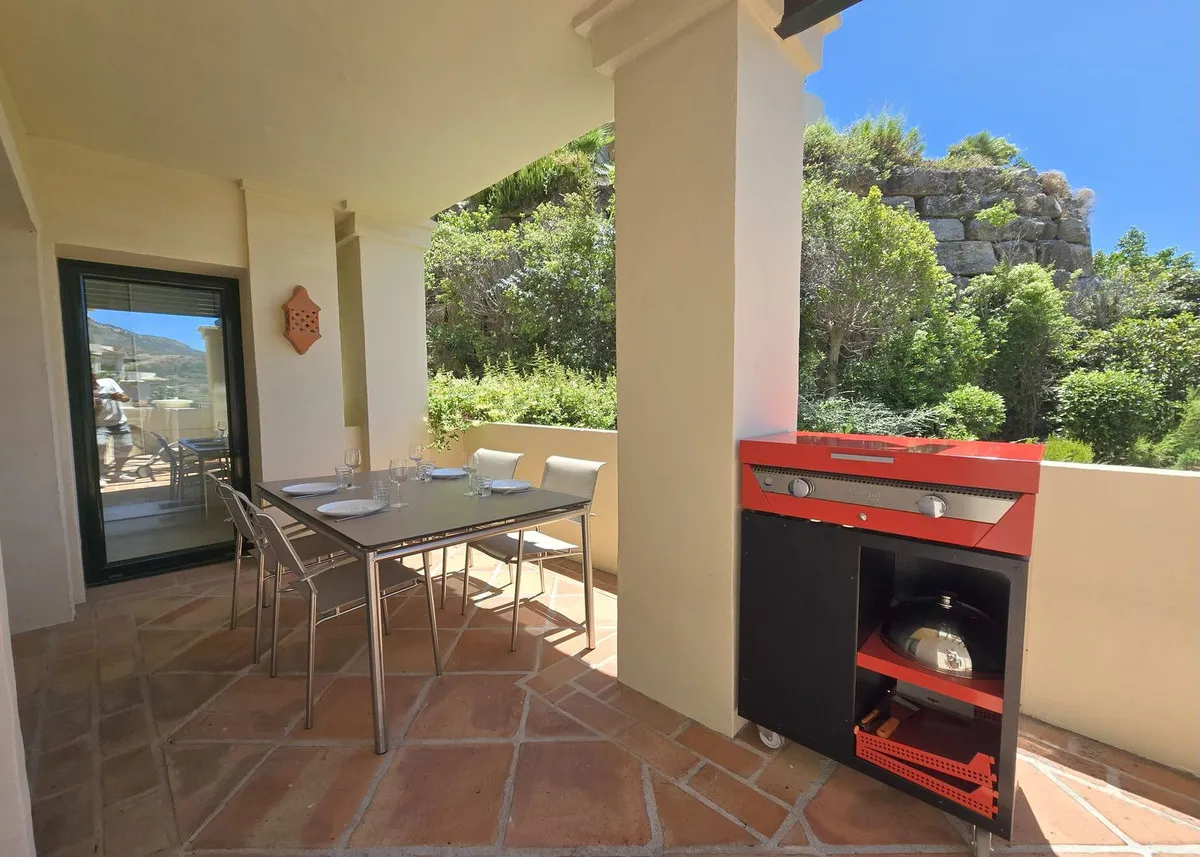 a5acb8b2-eb11-40fb-8e0b-c3d235544b1b