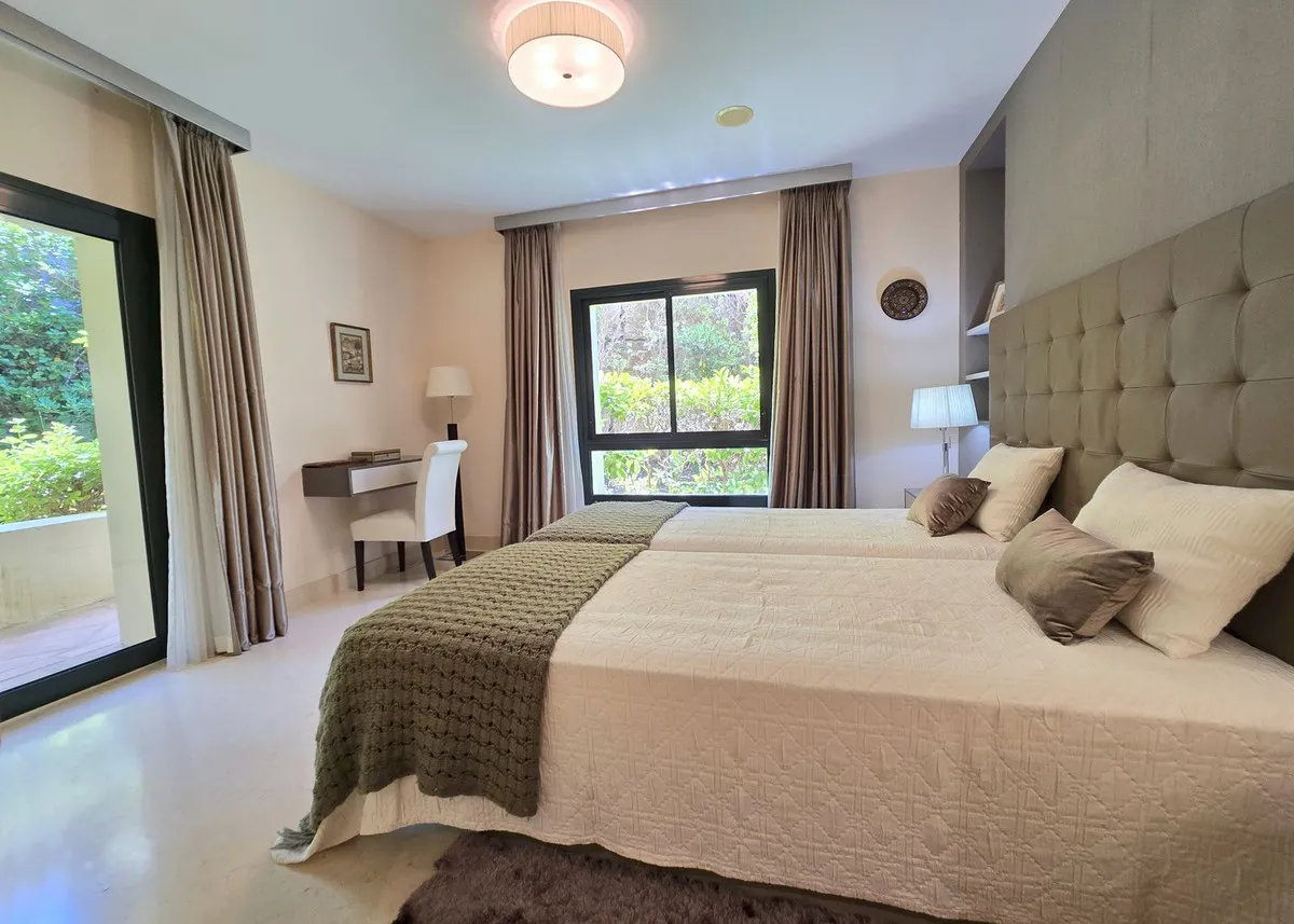 e28c7e23-c7c1-41de-aa8b-61ededffc8bf