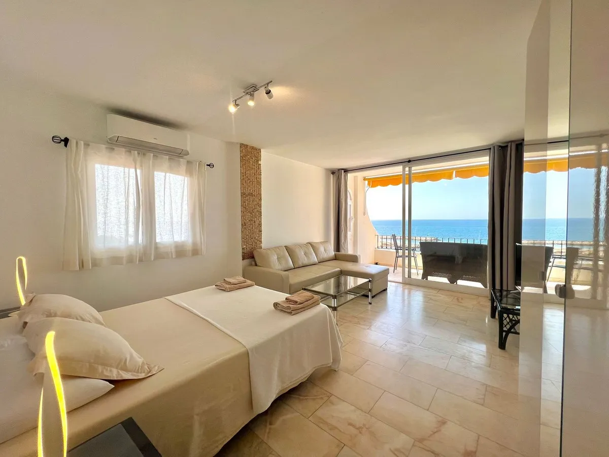 8946df3f-08ac-4272-a196-ffeaed6908f4