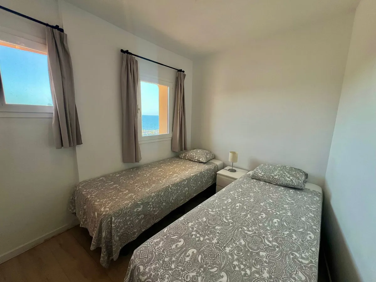 e45b49f9-d2ea-46ca-97e6-4e0043c45392