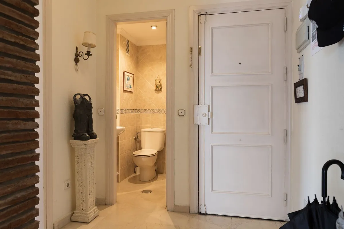 2fe1585d-c2f6-4795-af71-68c30782d9e0