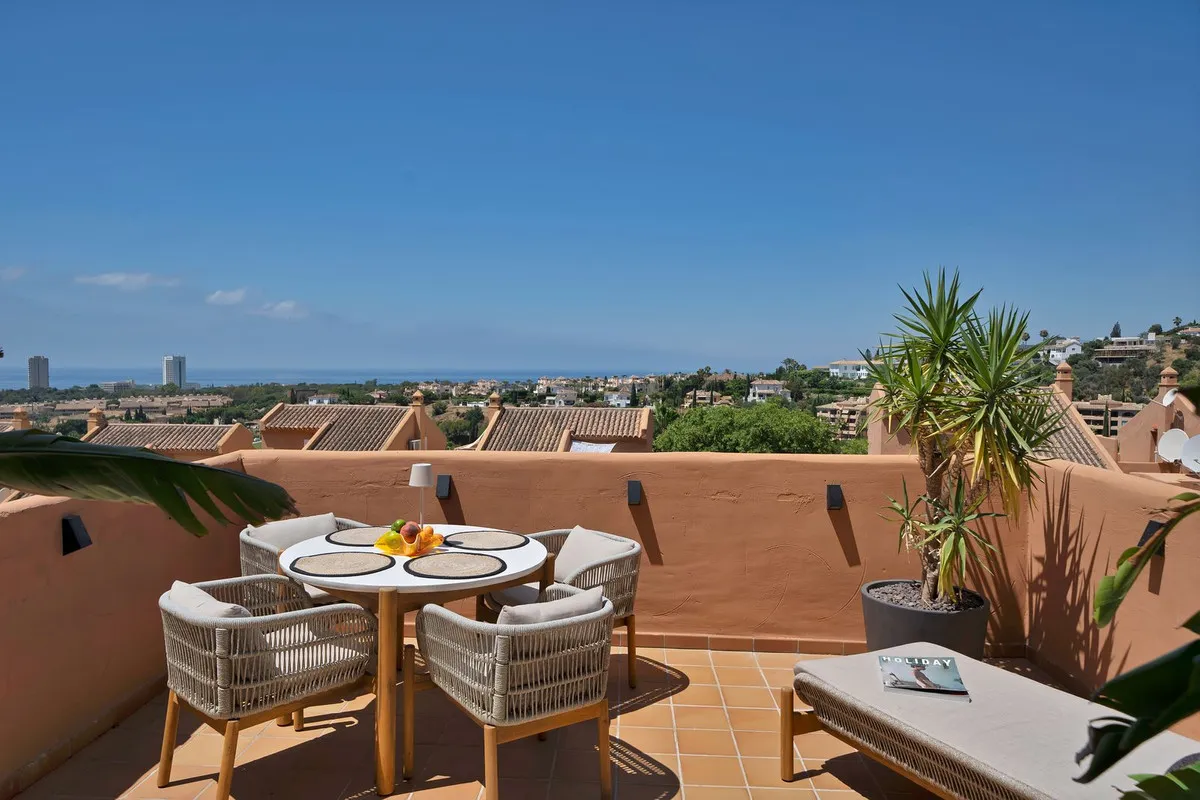 3f1d80c5-b9d4-4b9e-ad74-8606c6ad1d3a