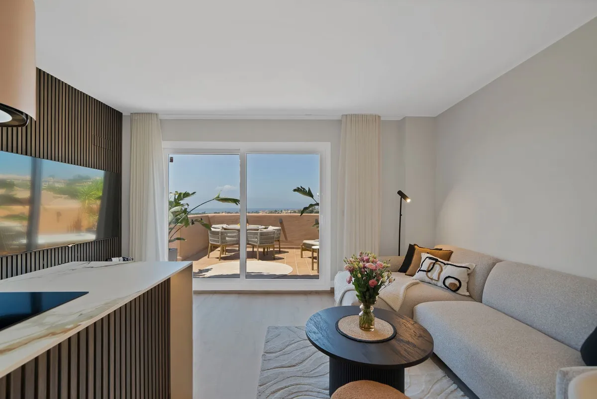 a83215bc-fb62-43e3-ab51-6aa92b6b64d0