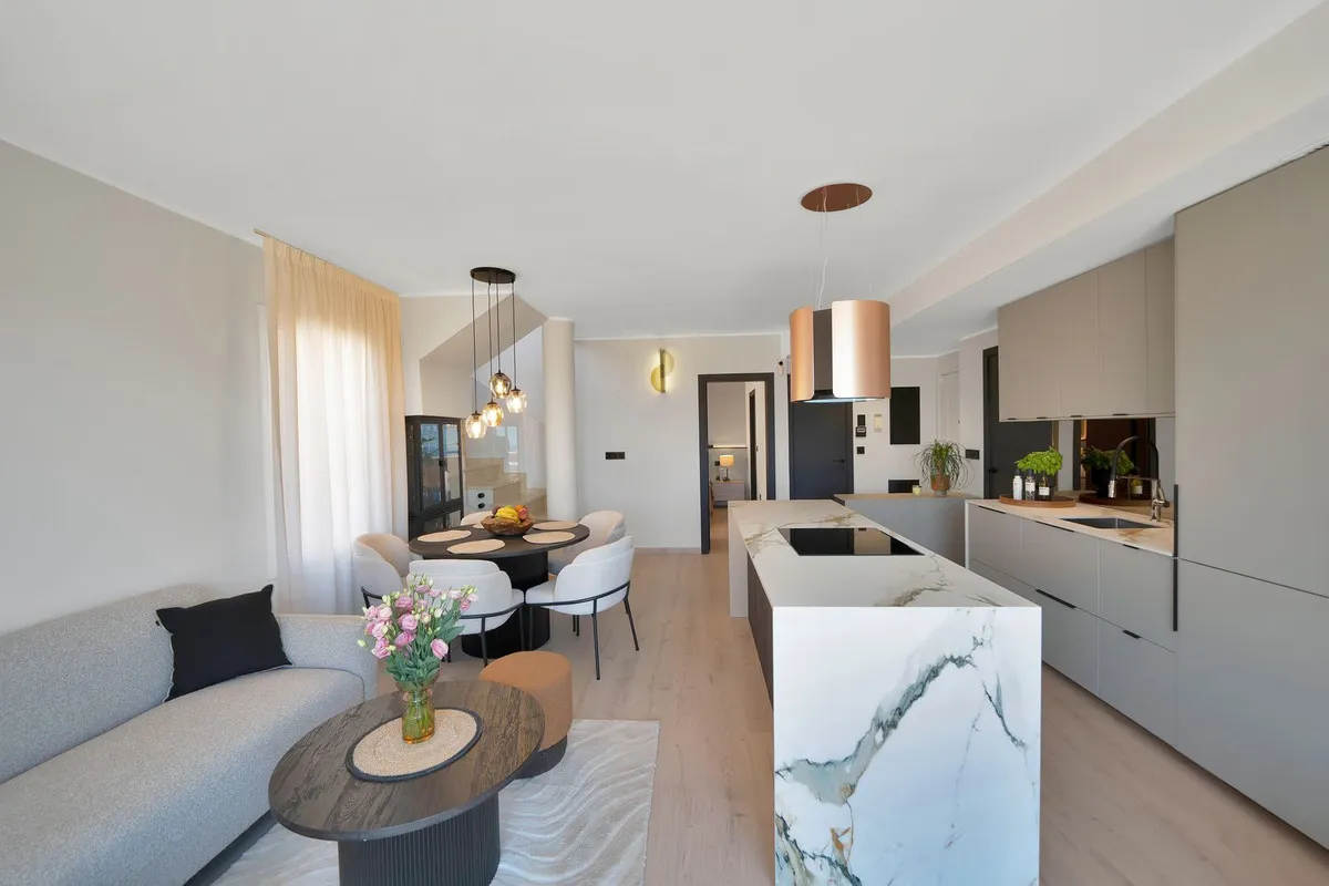 a8aa0bea-b563-4b6a-9ad5-d156b791fd69