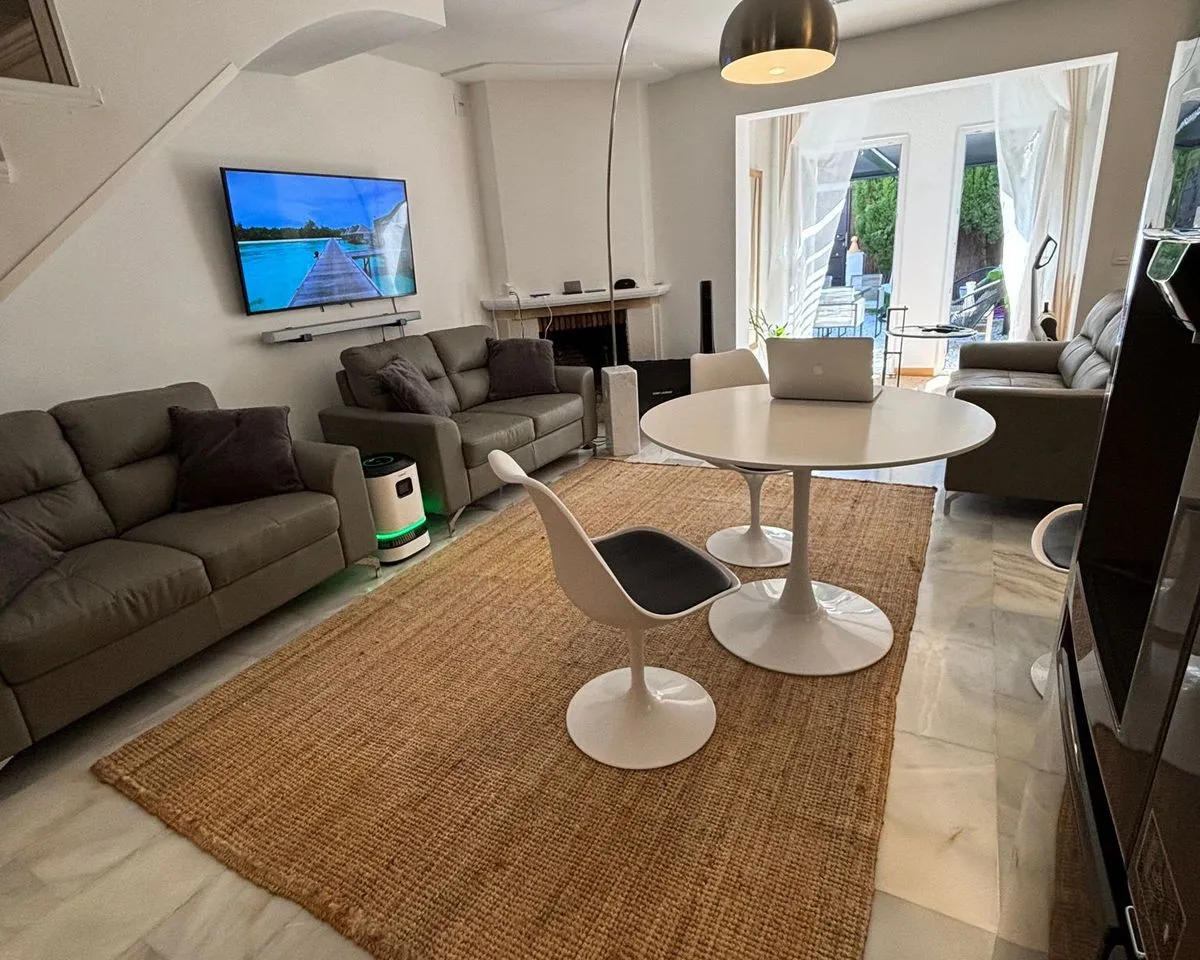 2527cac6-ffd7-46e0-980f-3ce1f3643a7d