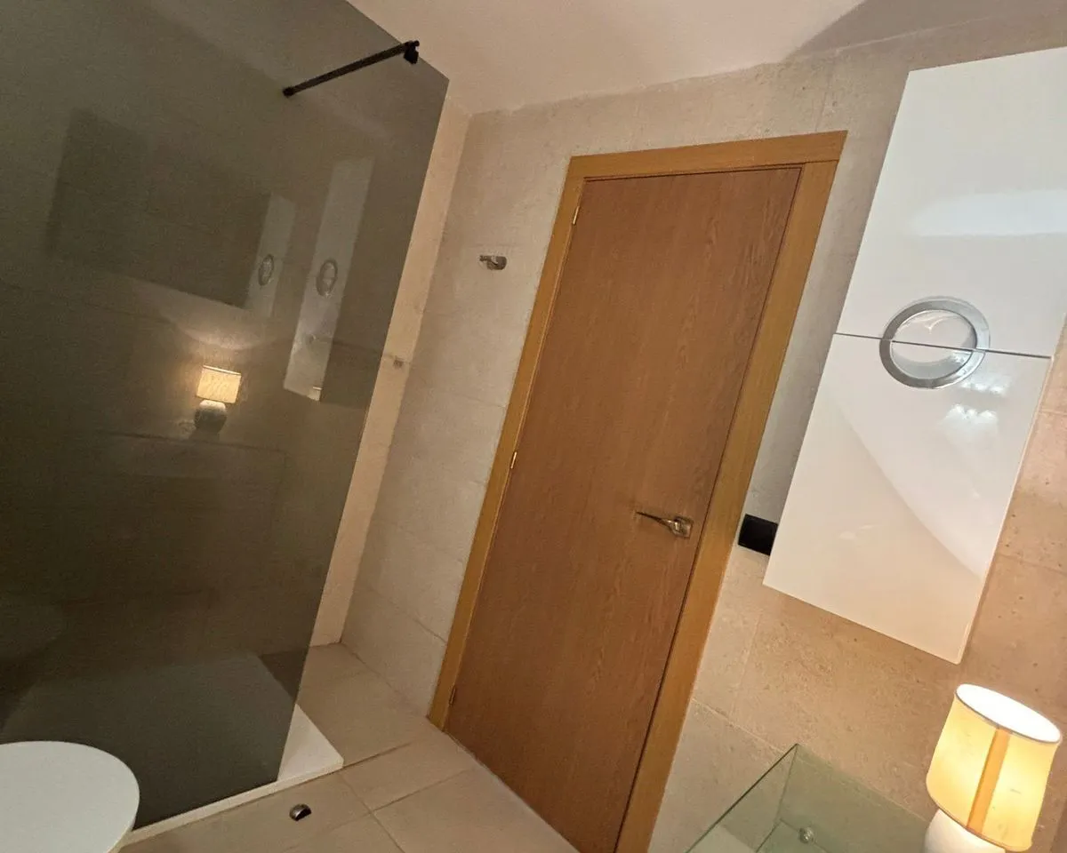 68296a20-9b2f-43d6-8b64-646374fb3777