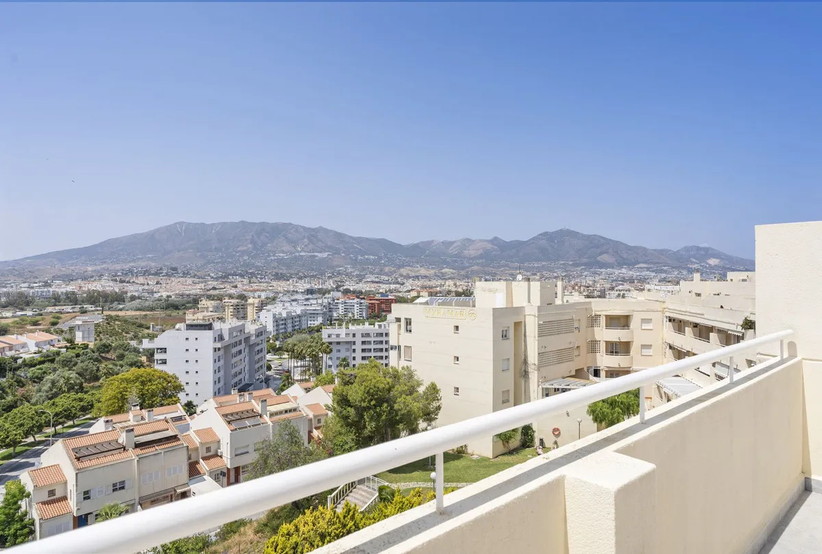 39d87244-94a7-4ff7-abde-d11c1a4d5160