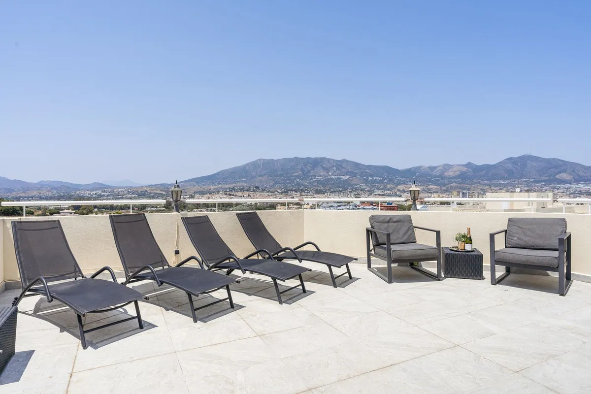 4be13469-3c0b-46cb-a5a1-d786b62a3e5c