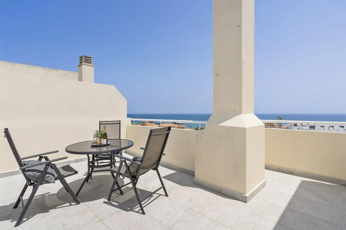 970198c0-43dd-4830-81e7-8f2bd7c52ec4