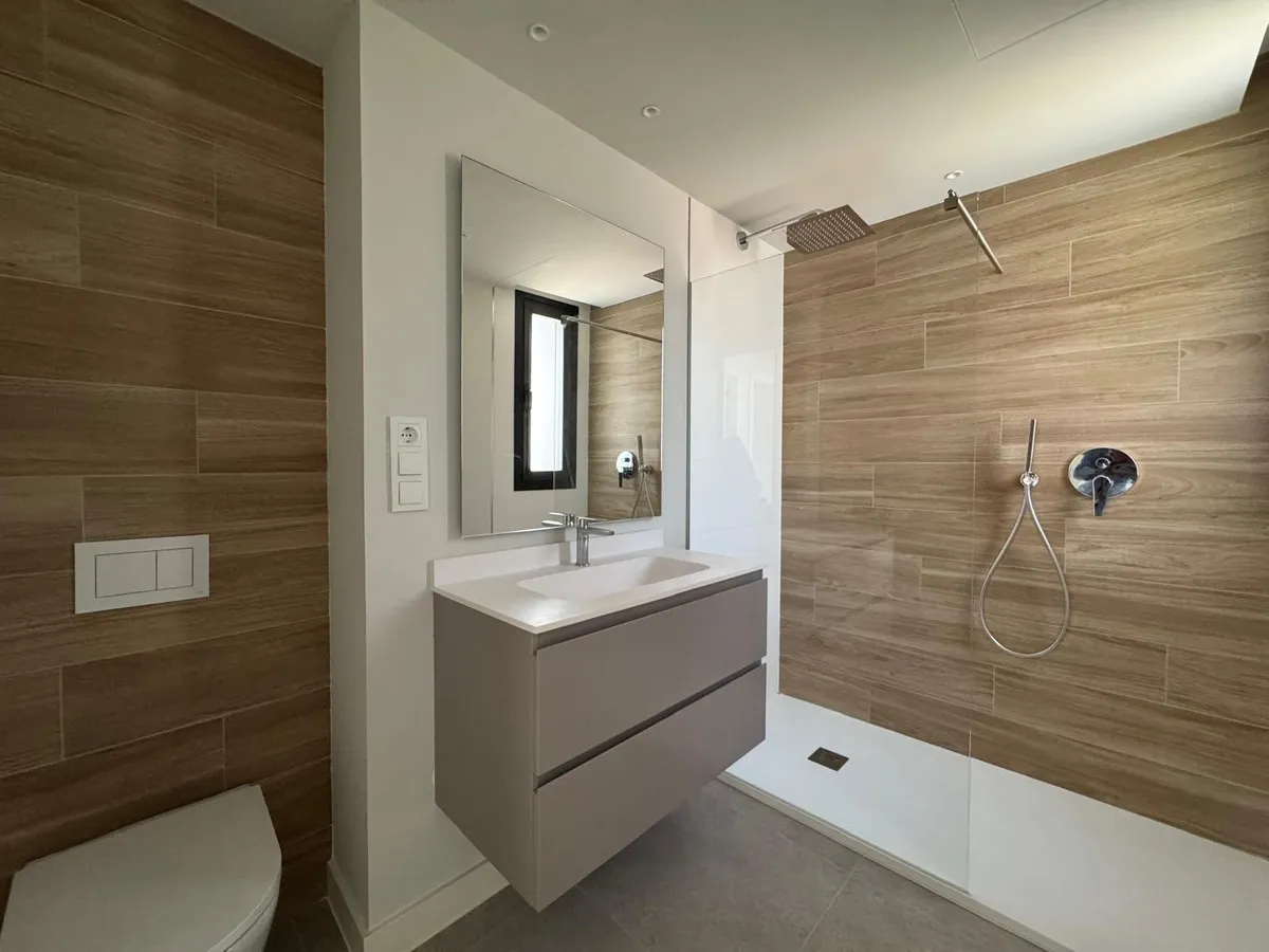 9159e93a-0a2d-47ed-82f1-2b9c0036f3e6