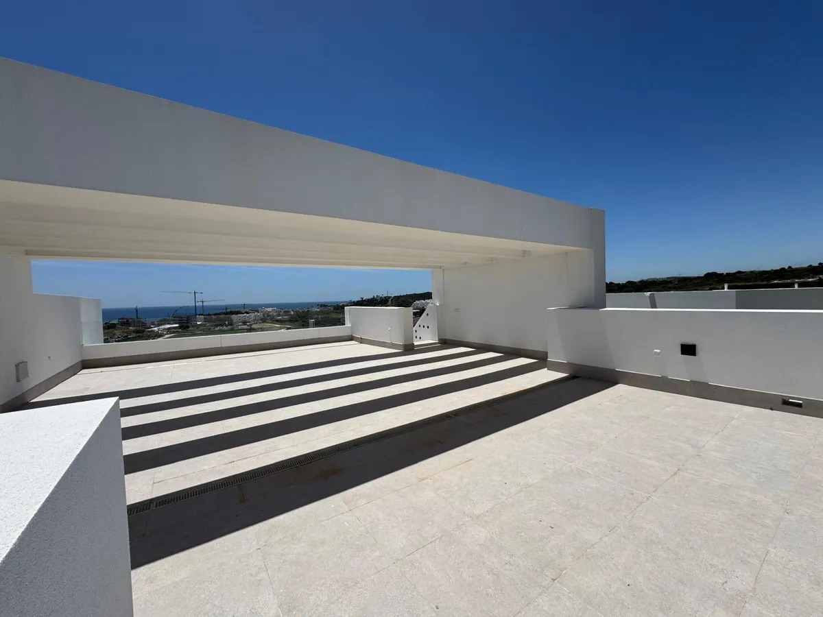 93f71742-3ad6-4ea0-8408-7264911e5386