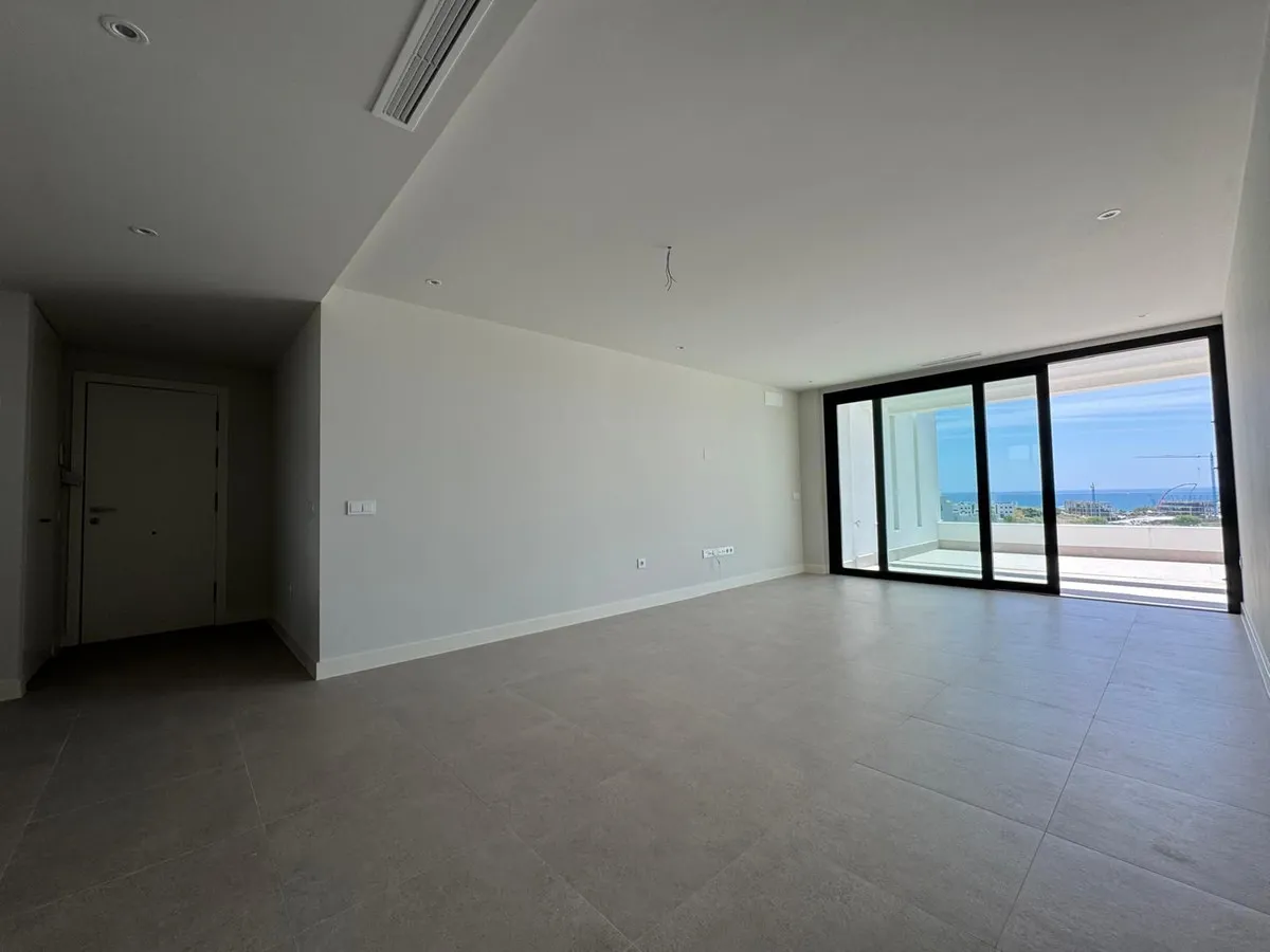 96dbebcf-8e07-41cb-9c7c-ae9ecab9b5e3