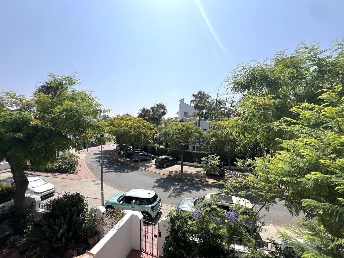 b639533e-715c-4eb4-800e-0704590460c5