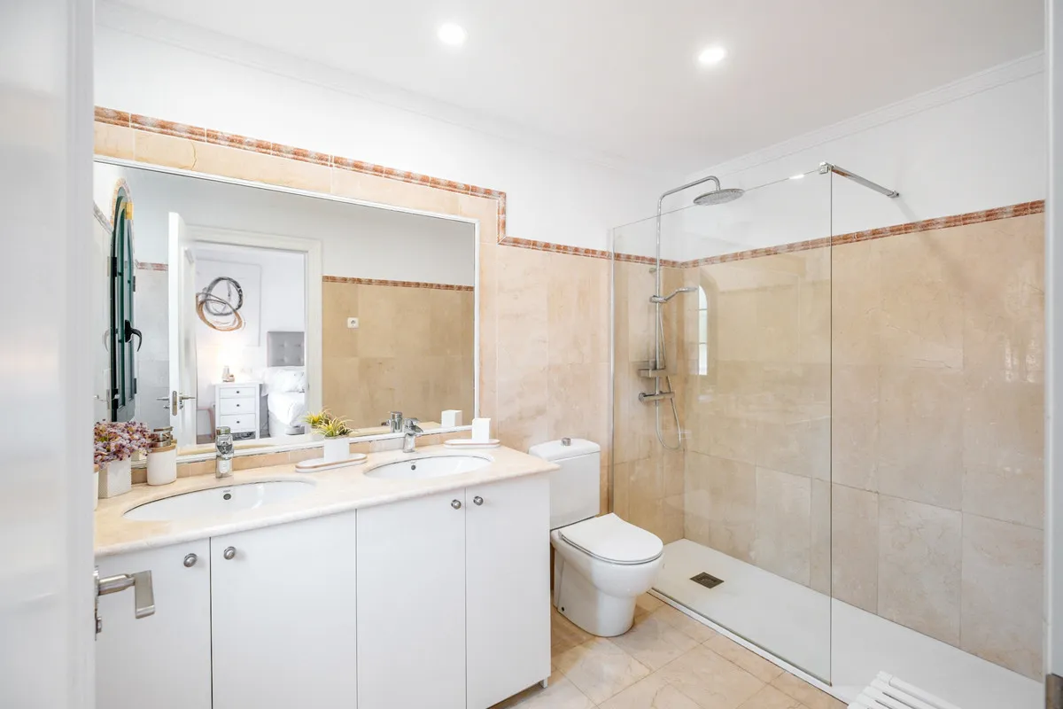 0294b39a-777b-42df-b6ce-340ab1409e25