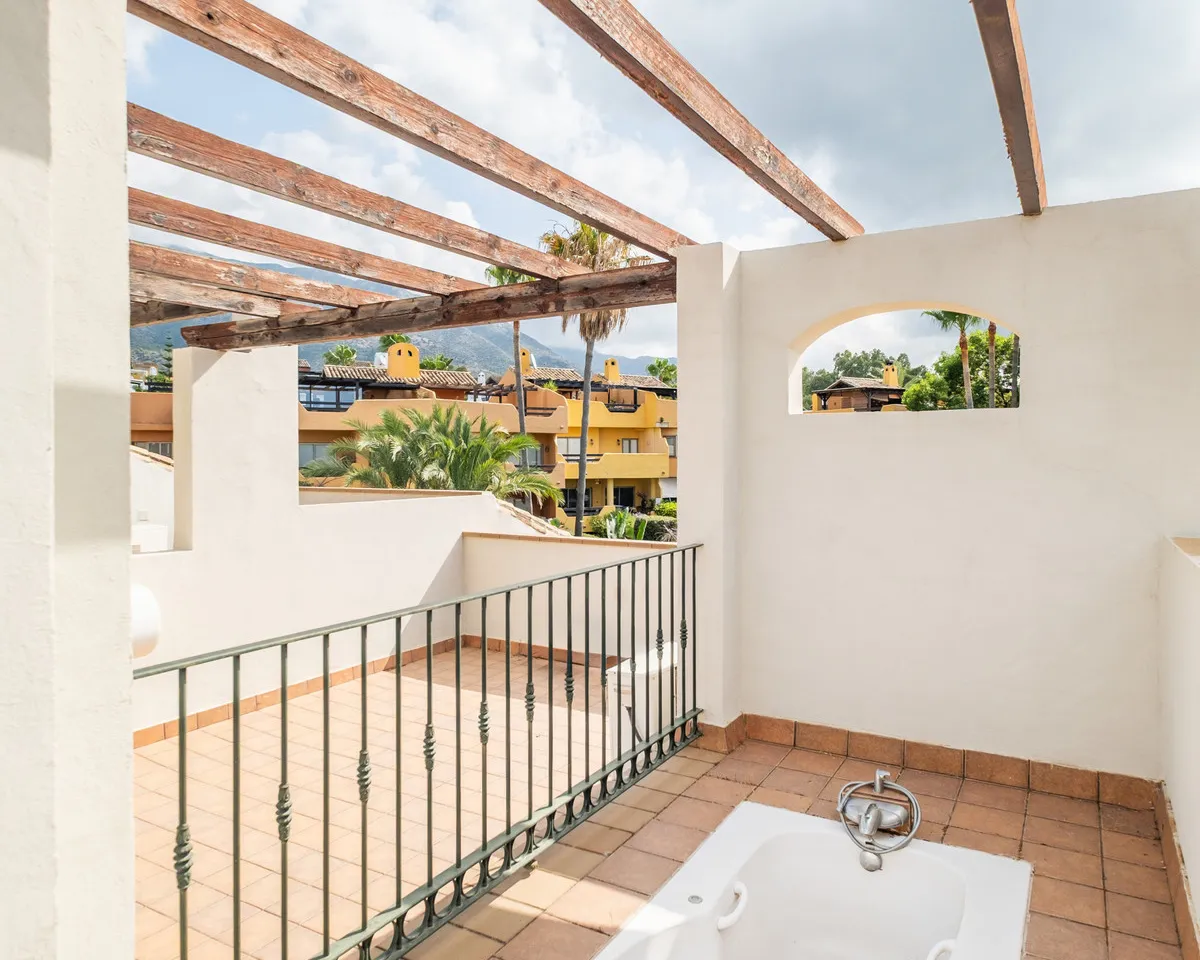 4109e082-88cd-4e5f-8ef7-34fd68f10690