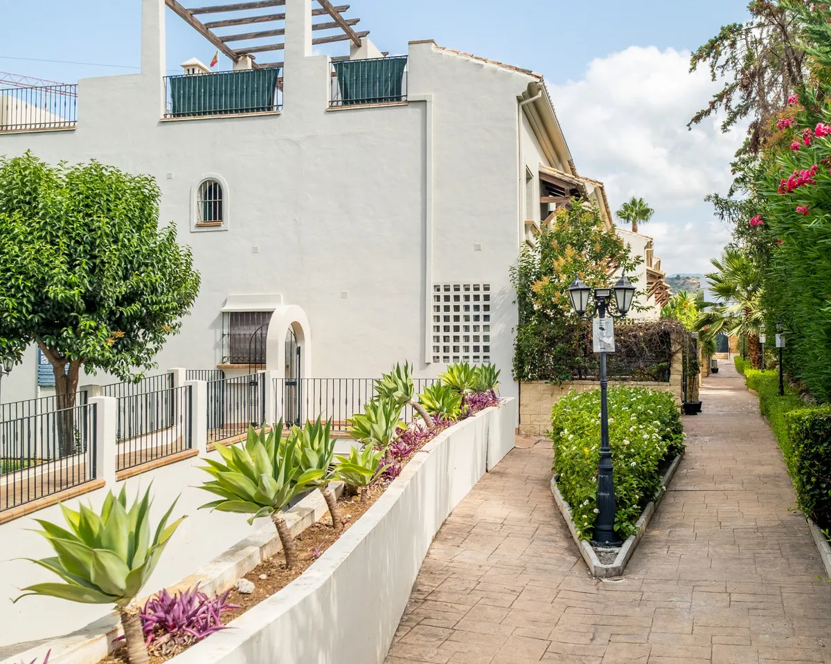 66bcd3c6-be04-4b73-bba6-2cc24e7904b9