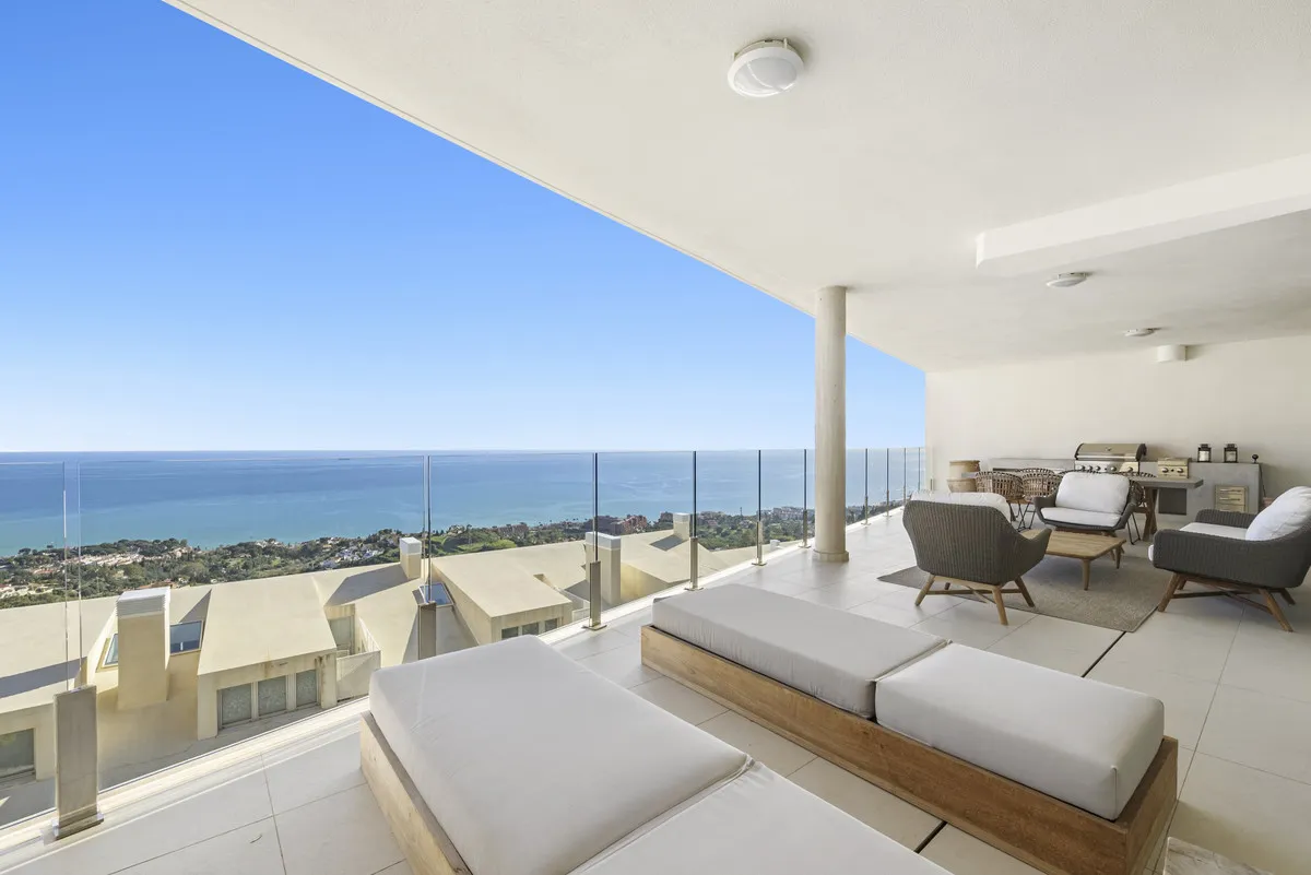 67eef8ed-6084-4d90-9970-e7bd18b3ca68