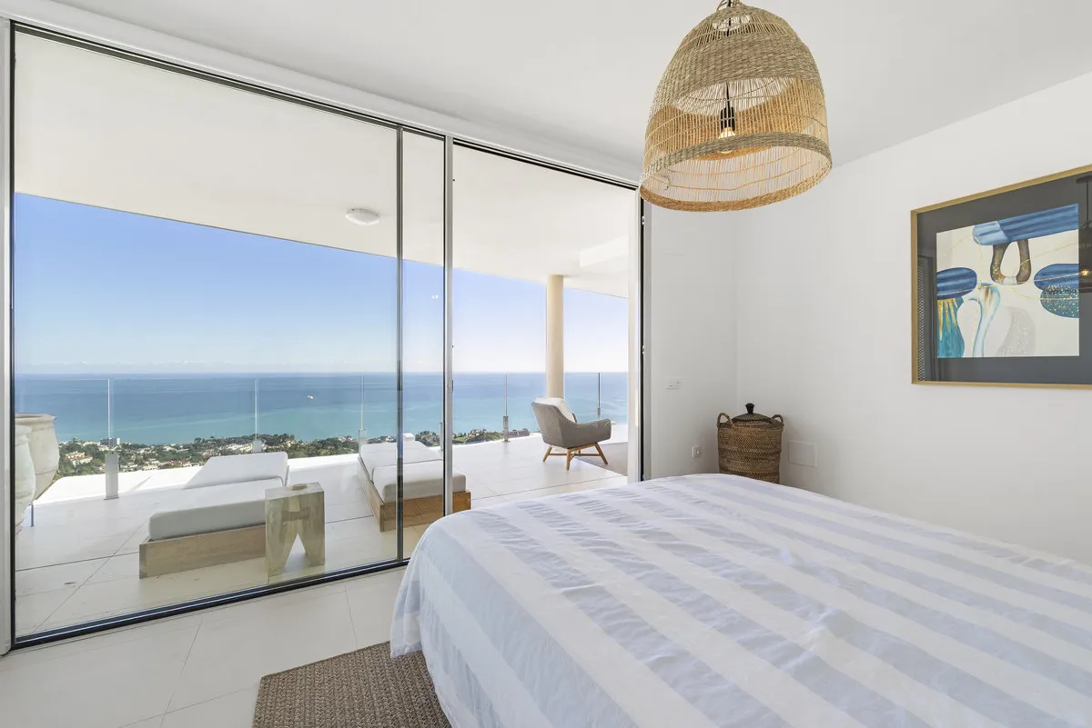 9f8c2e2c-fcfa-42bb-81ab-df72bcfce869