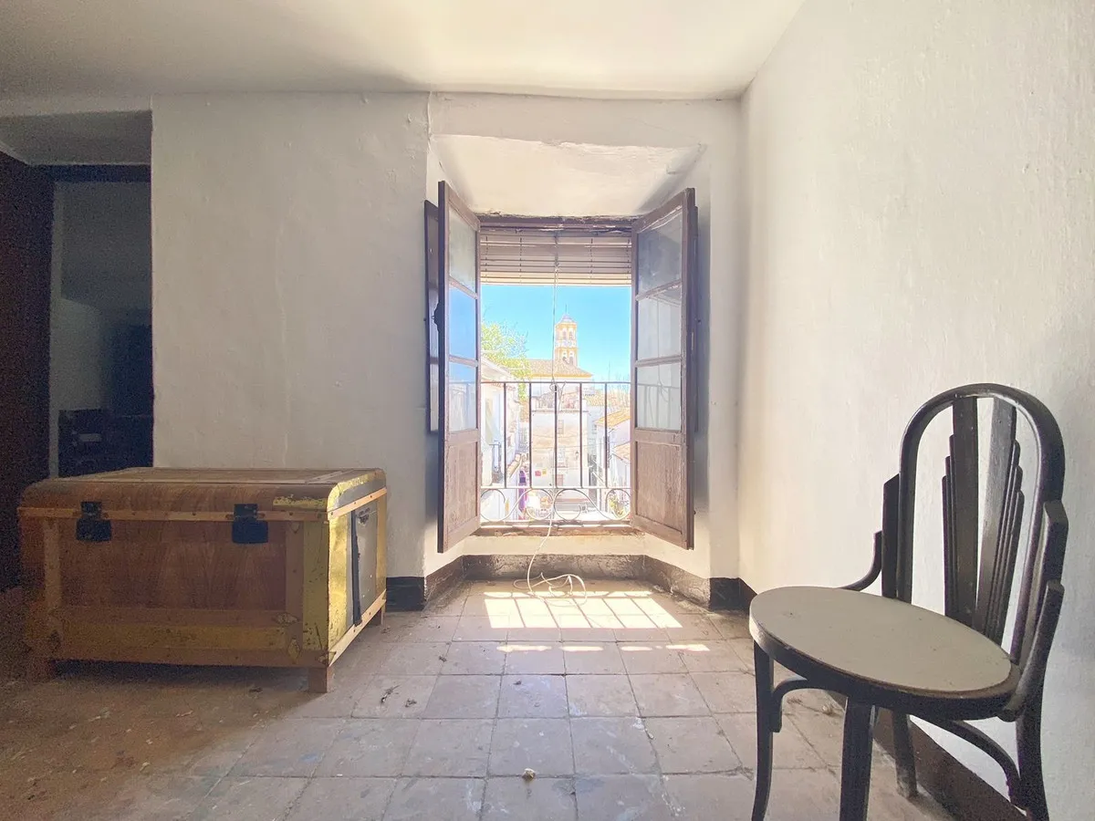 a59b60a5-0760-4df1-873a-d0140f003f2e