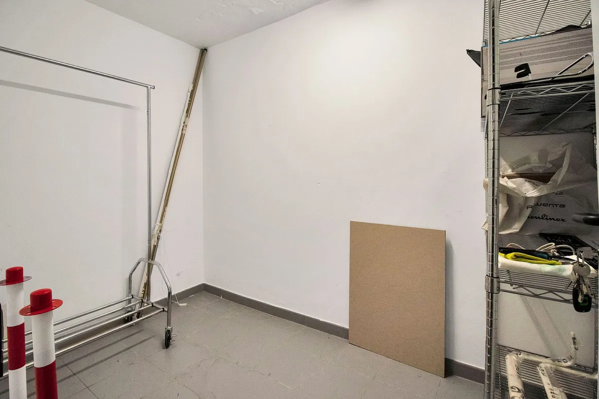 000e9779-c2f4-4480-9b80-9ff11b43c20d