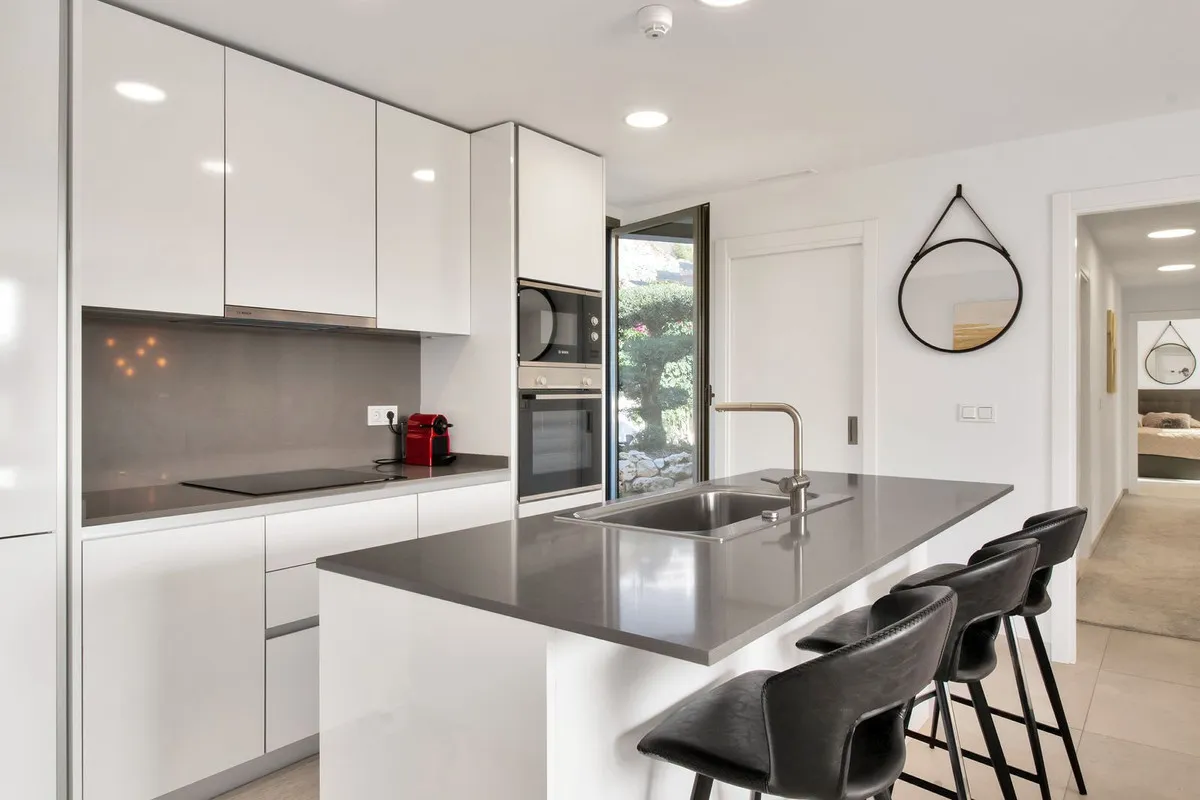 11466ecd-0132-4bfe-9a4c-172c1e006480