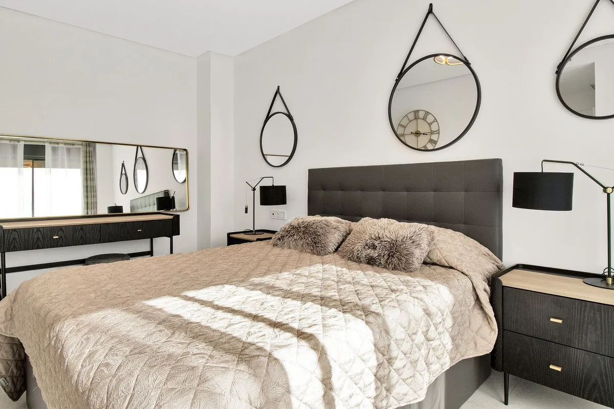 42d359d2-3c15-4a94-bd67-30af805f023c