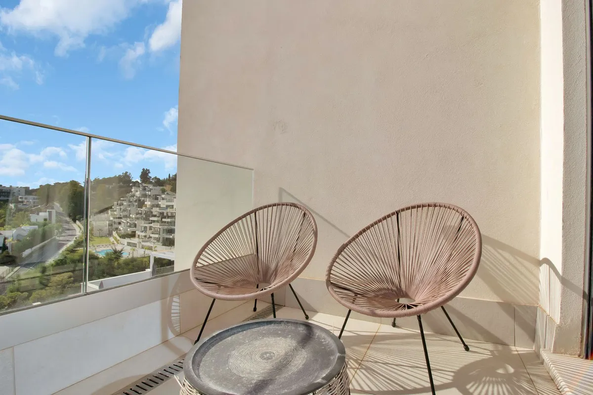 fa2203ab-507f-4b9c-a5ea-c99e83ae6f79