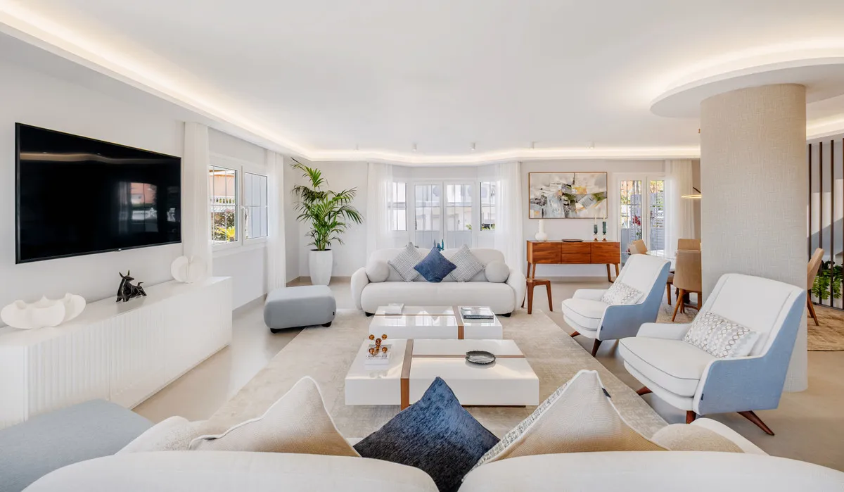 1b5604e6-b159-431d-a915-6901d46e9d51