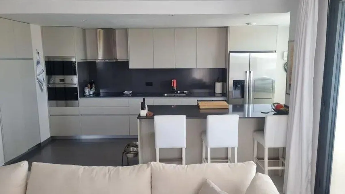 078b1540-6ee3-4840-b8a8-3dd13cc0ce65