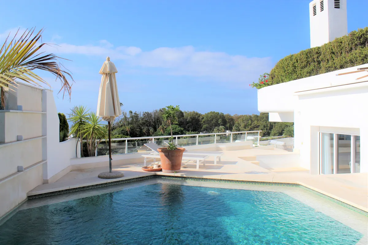 8e52a898-bc48-4c10-a95f-a72e52dcc512