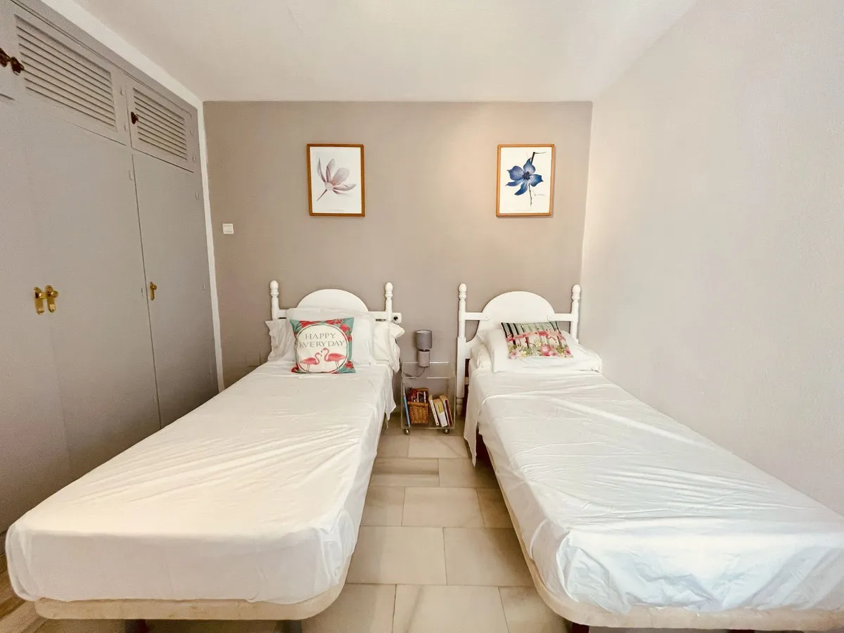 bb981502-939b-4264-99fd-2f8adc2323aa