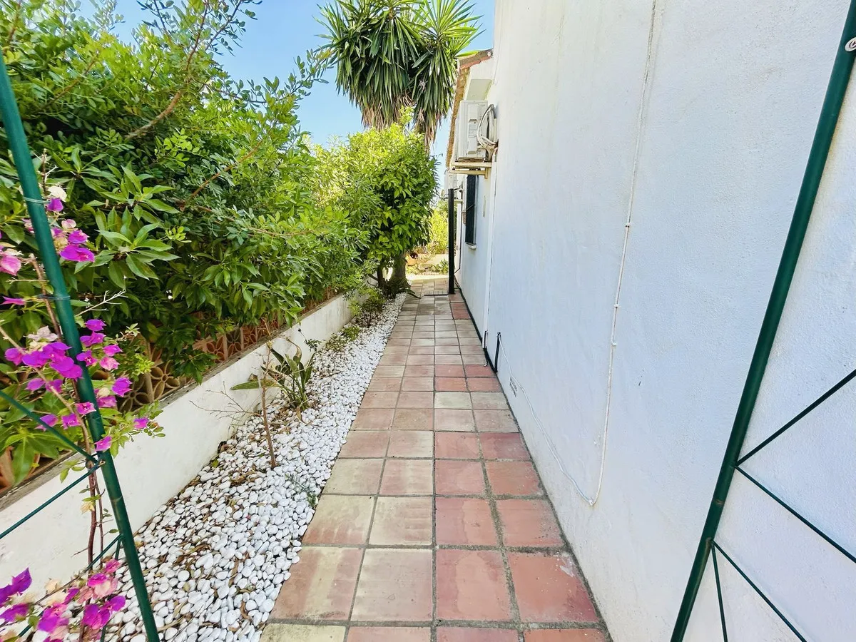 ce66b24b-776e-4f6e-bc82-1748d18ae43a