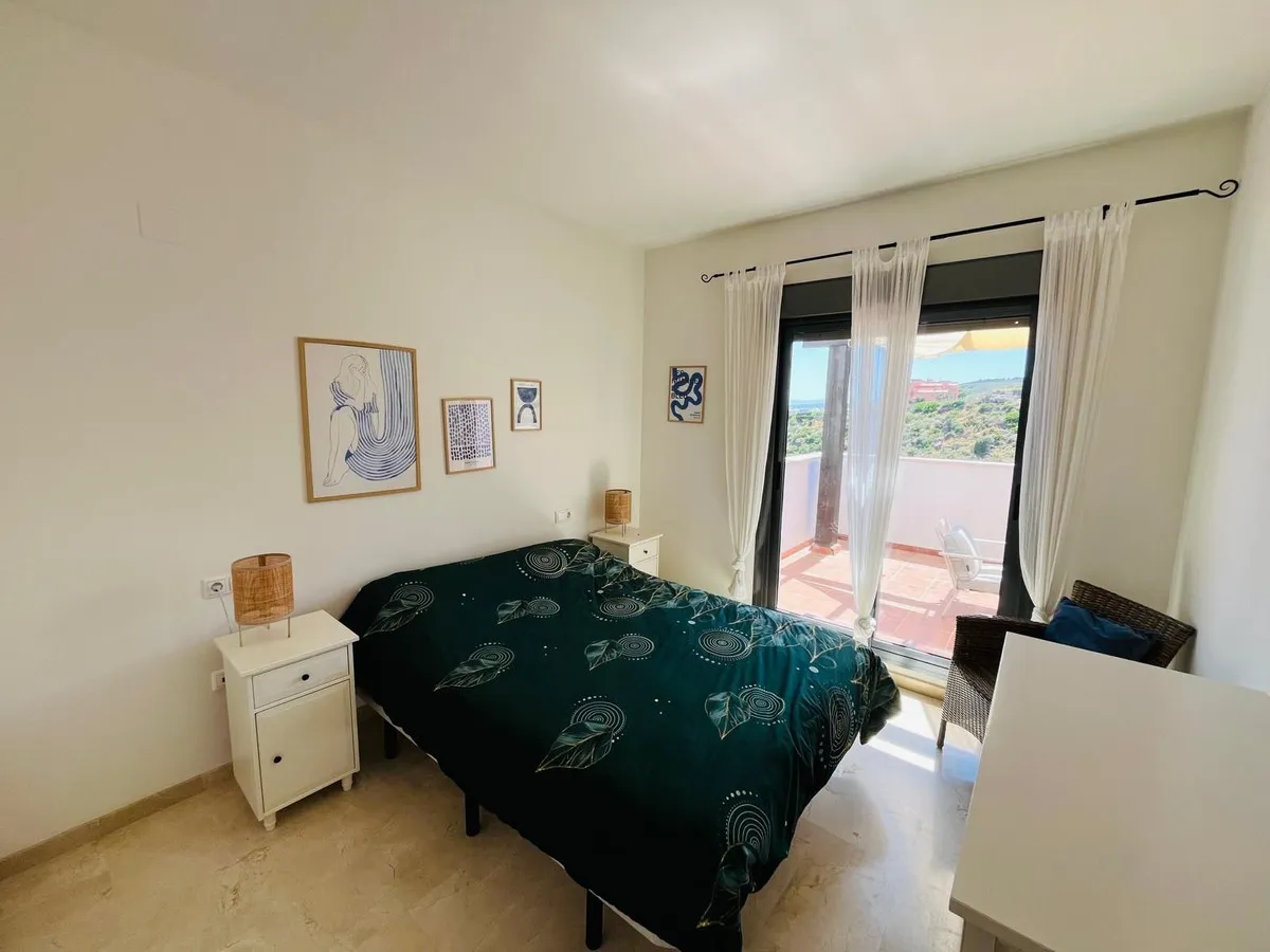 41a6bdb5-4d2f-4d26-929a-9037752036cc