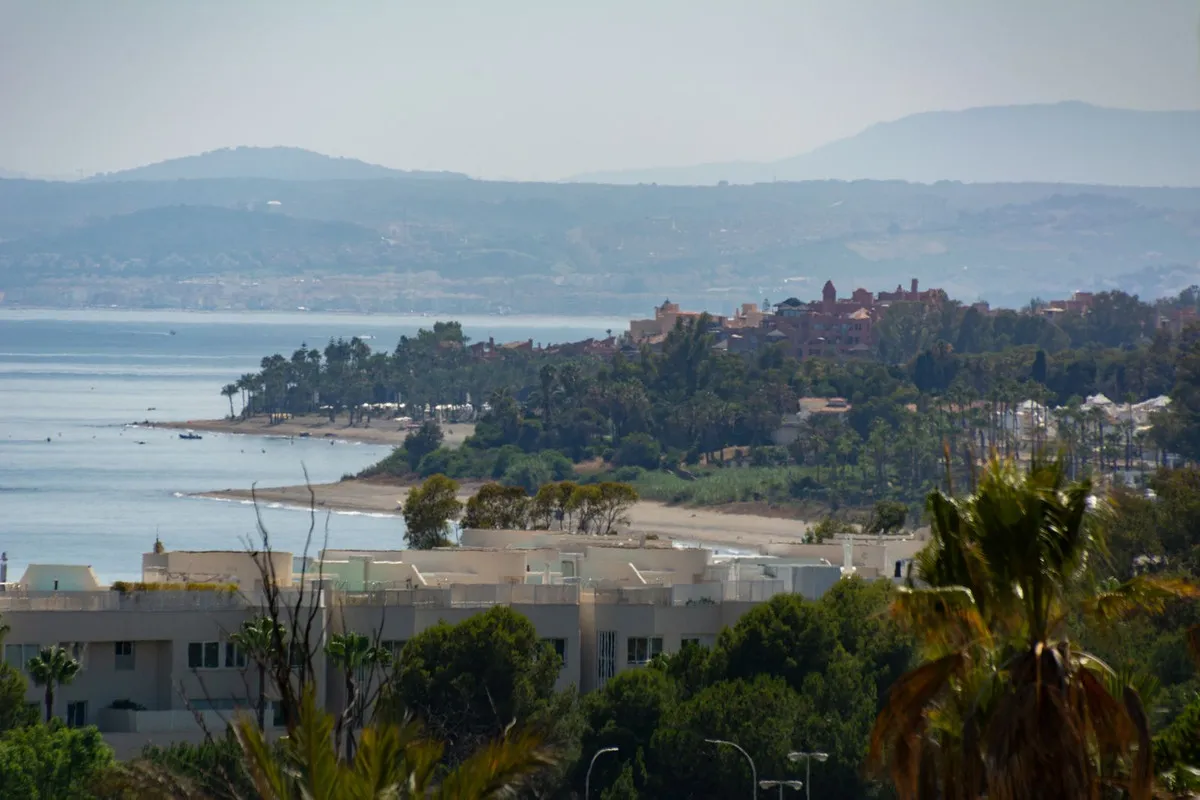 1df24db7-425f-4bbf-9bbe-06c44a8fe3fe