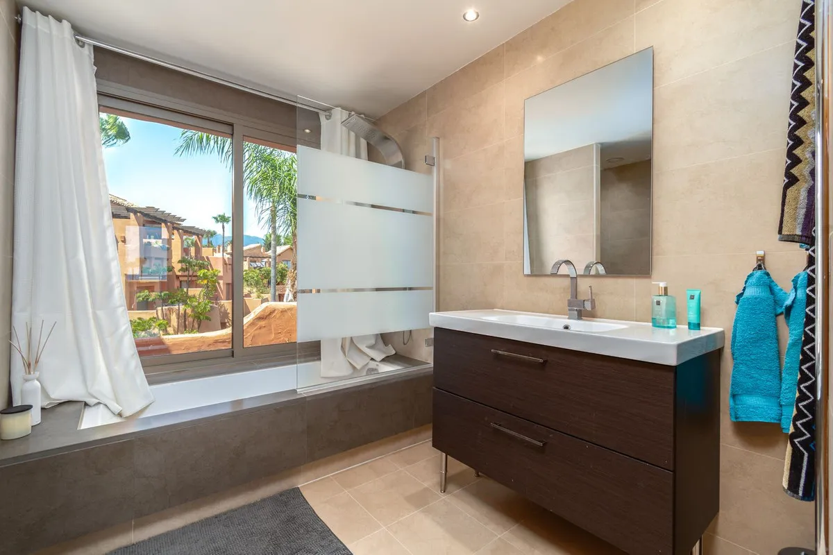 929e363d-5e63-42fc-85e2-7ae260270074