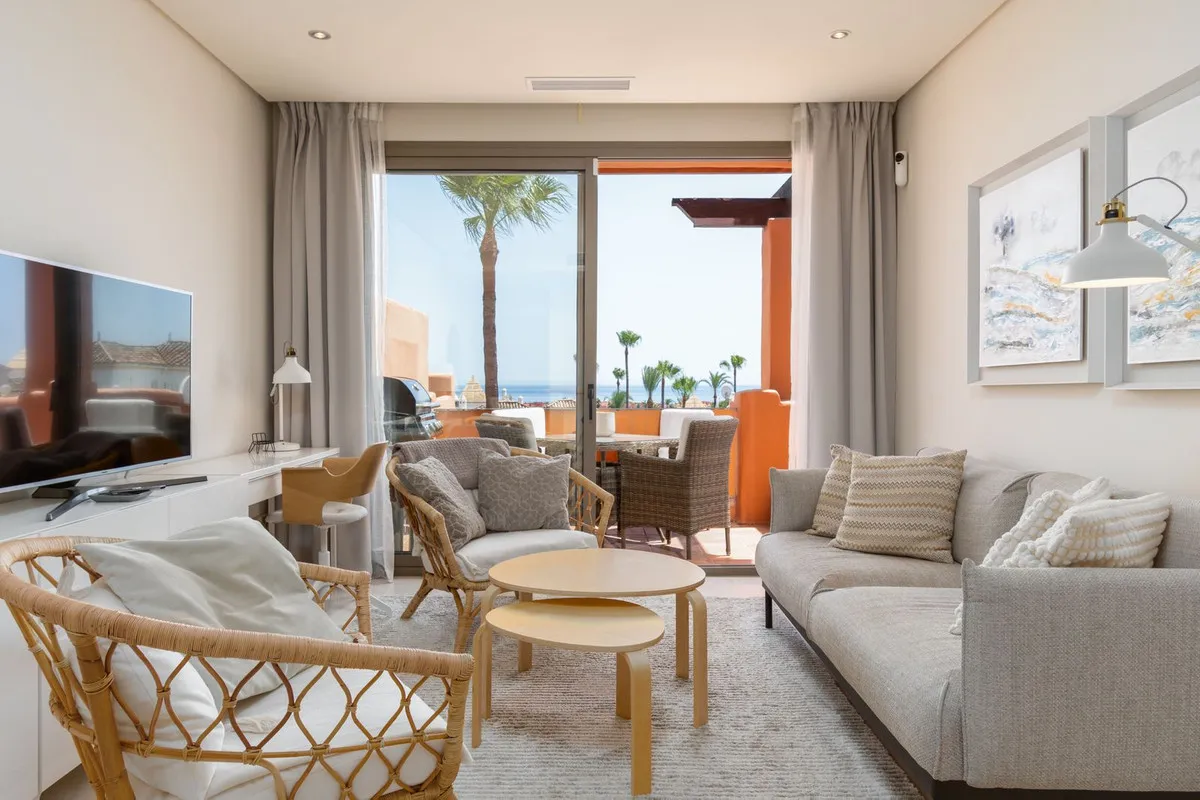 ba6946de-3872-49ac-8882-6995e7187c7d