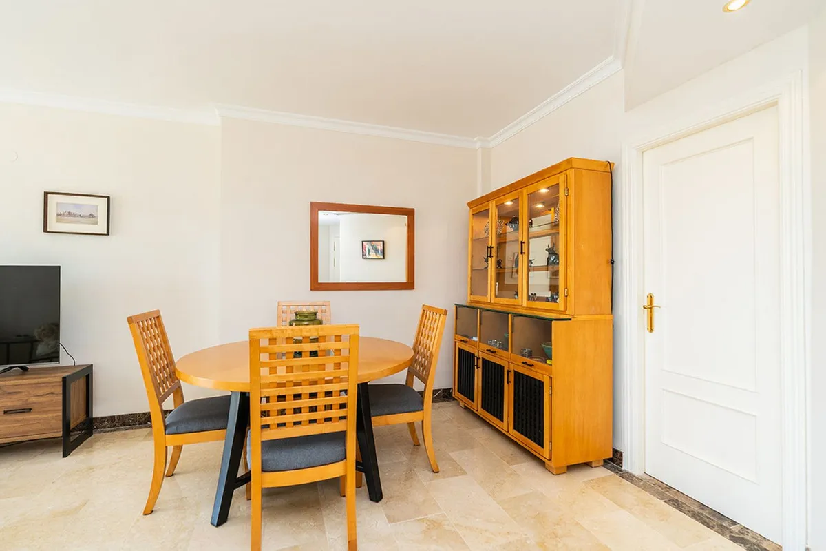 401e65f0-fff0-42cb-ac53-033d9ea4c485