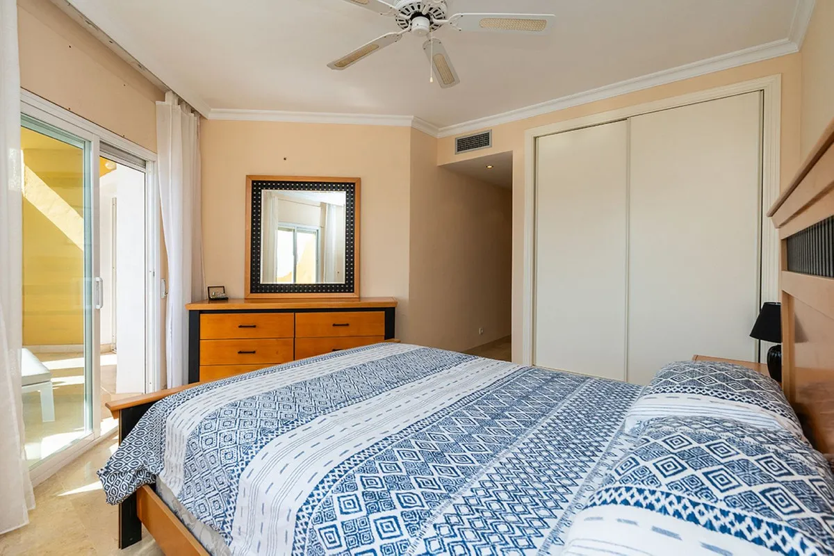 4ab5feac-6b8a-41f2-9852-d3133496f483