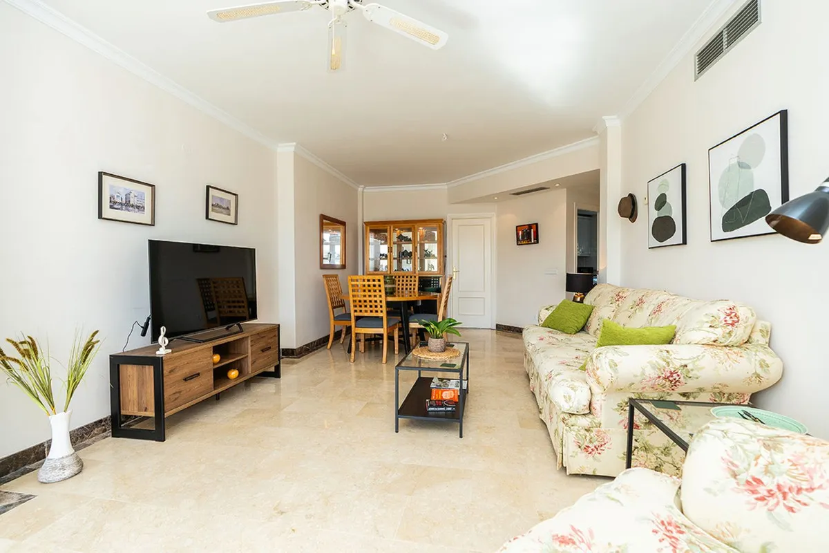 8a43e7fd-4952-4a35-940e-43a8a8bcd6b8