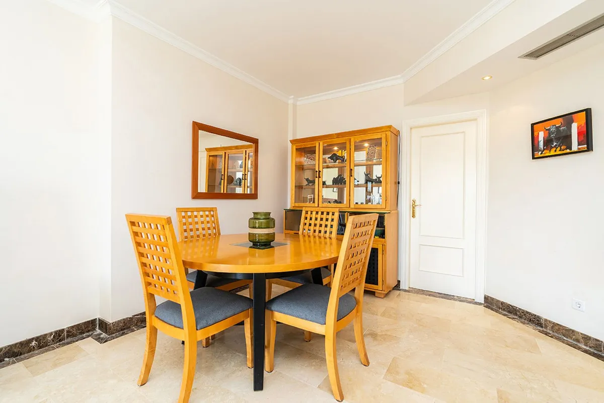 8b27c4c3-37d1-48a2-a88a-7c2a8ee74e5c