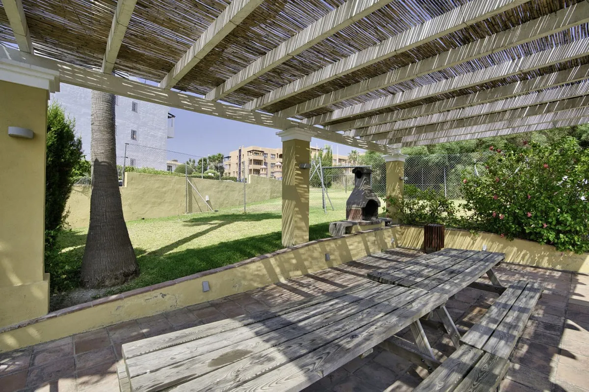 fe4d264d-6af7-4d18-a770-6b27b902668d