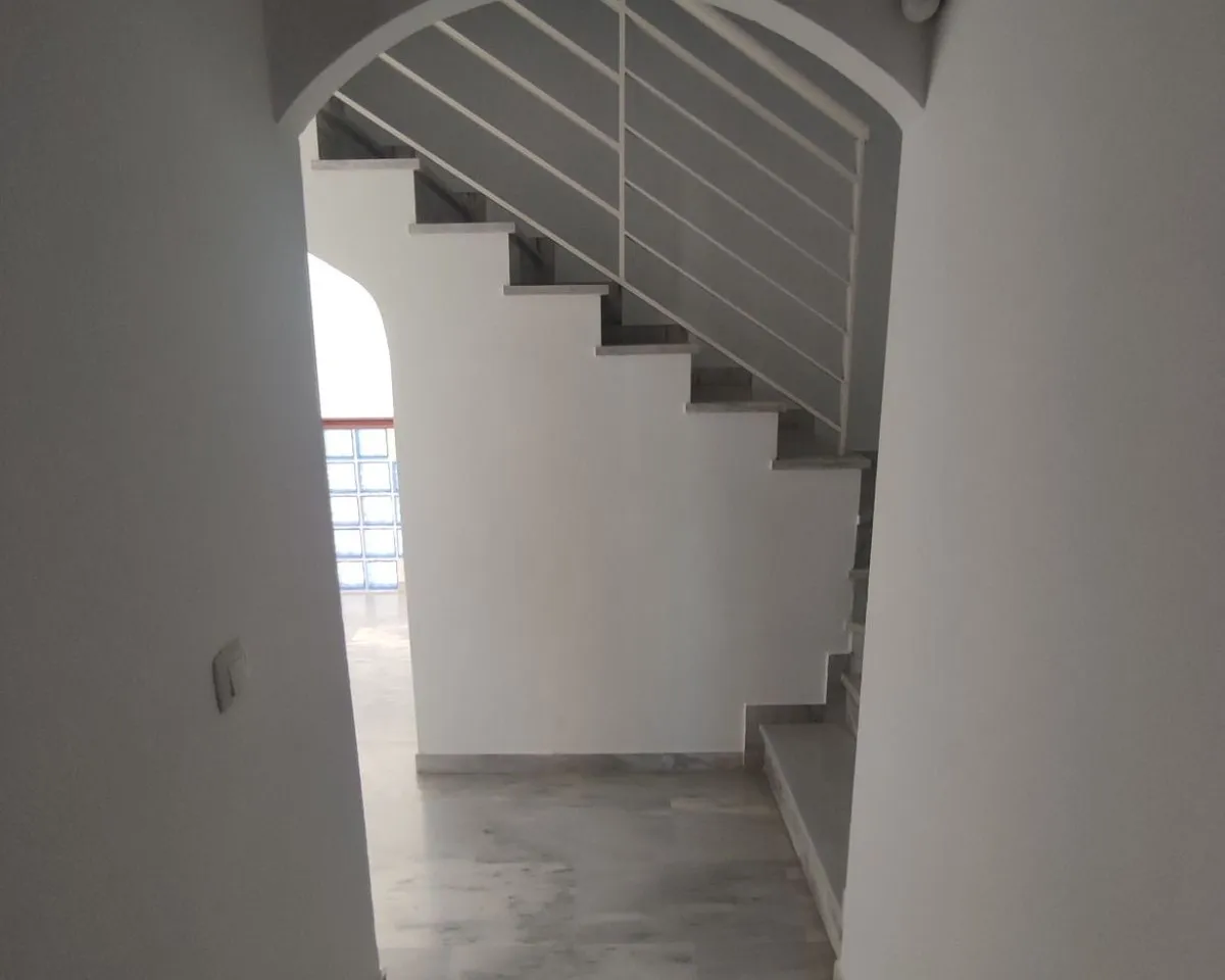 8fb8c7c0-581c-47f0-8bd0-91b344cf0800