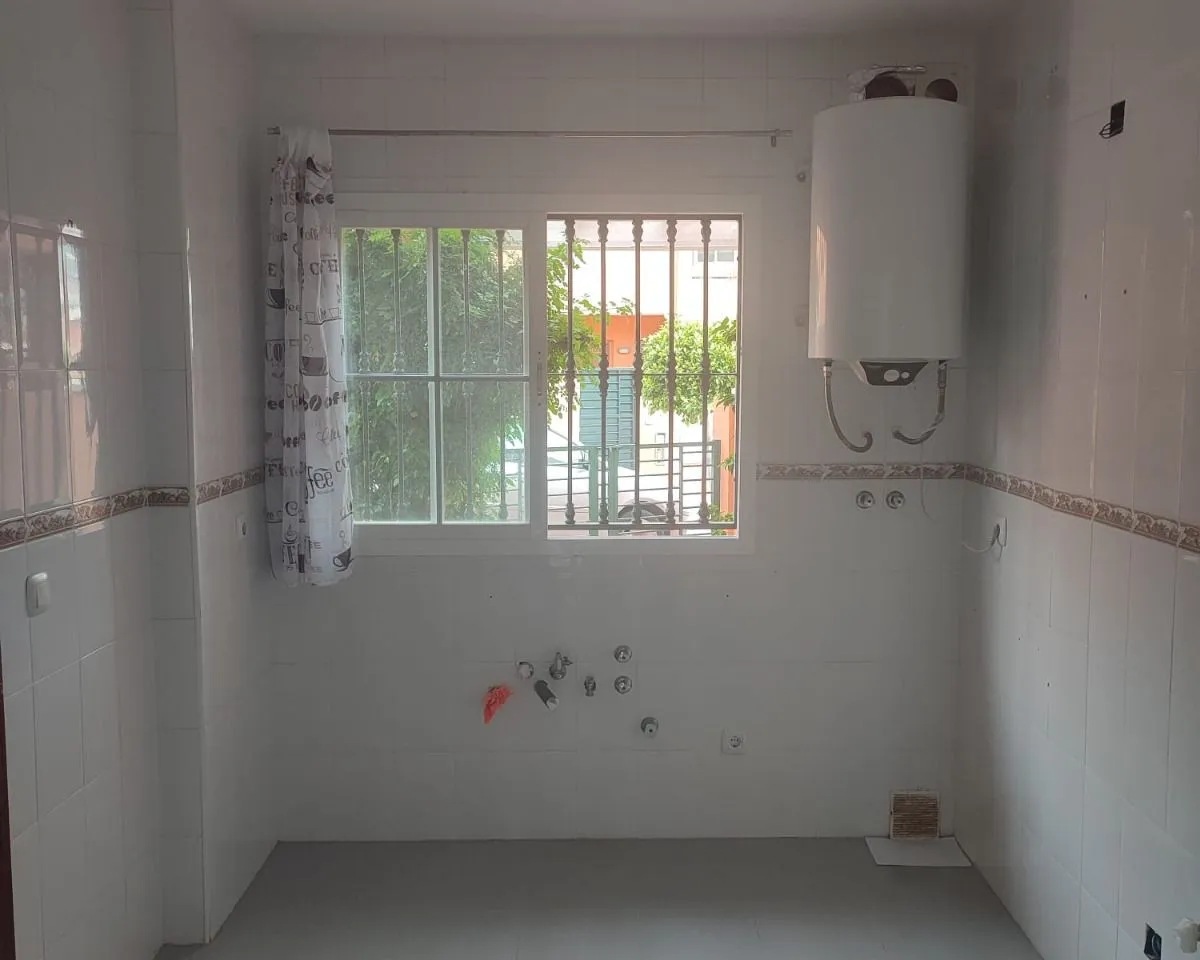 cfa43d4b-e160-48ec-9bb0-1ab5bc79bd5e