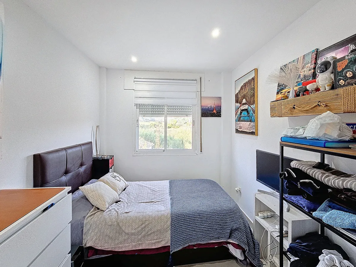 0e26e0d8-7dd3-4fcf-ac6f-0a58e241083b