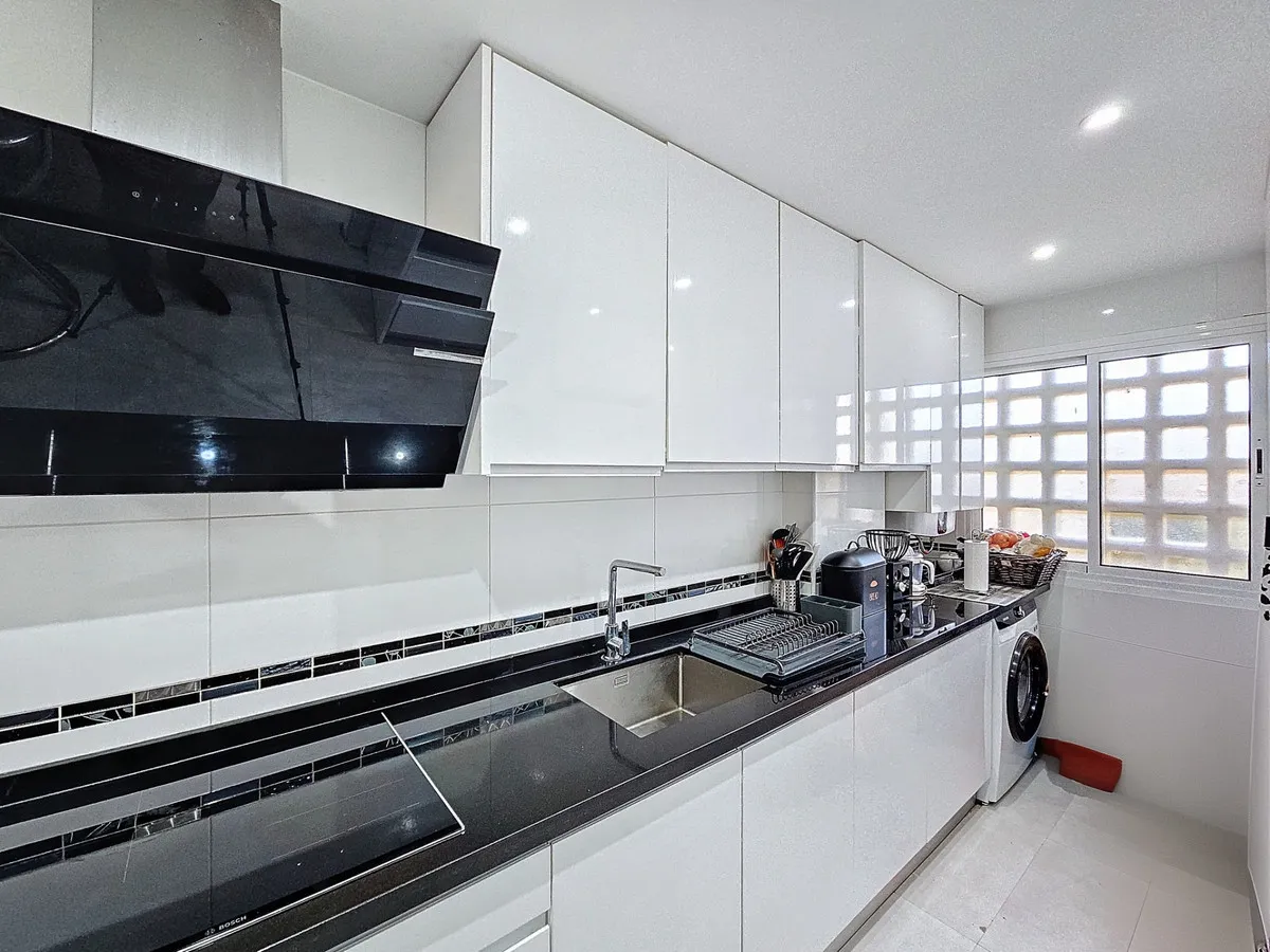 f401a81a-adb8-4615-a86f-6f708d5babbb