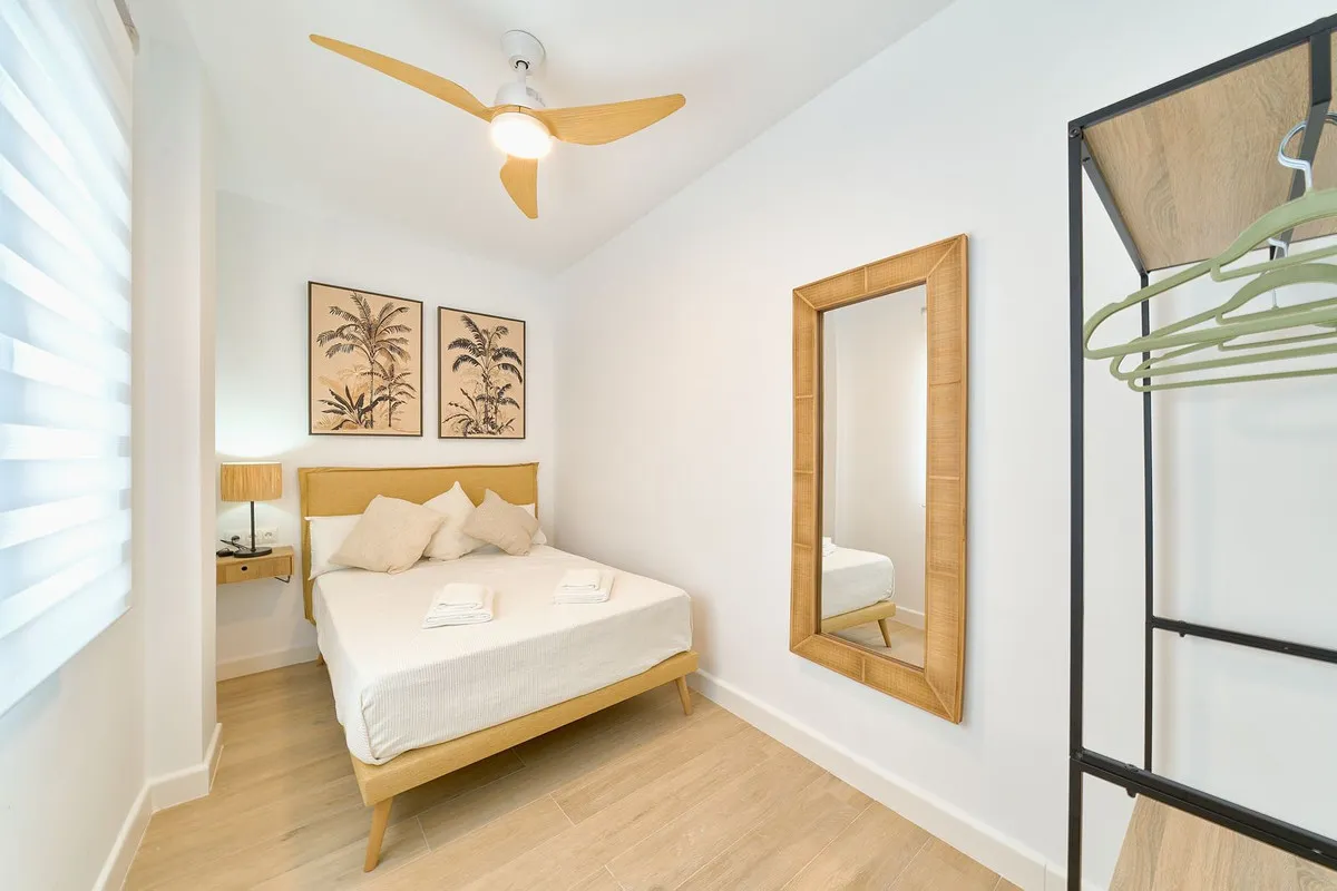 7d02685b-32a6-4f23-8dc9-da62221814dd