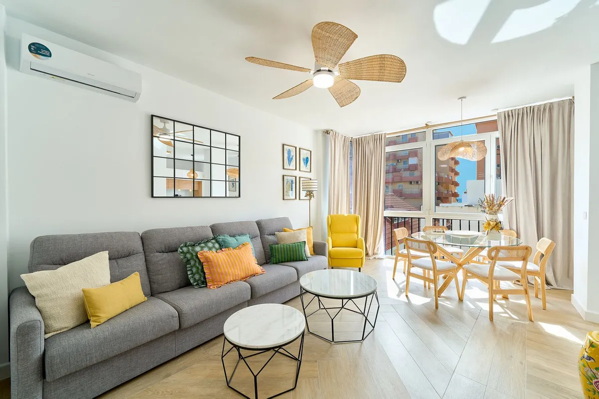 8086d7ca-c7b2-4eab-a688-9239de25b52a