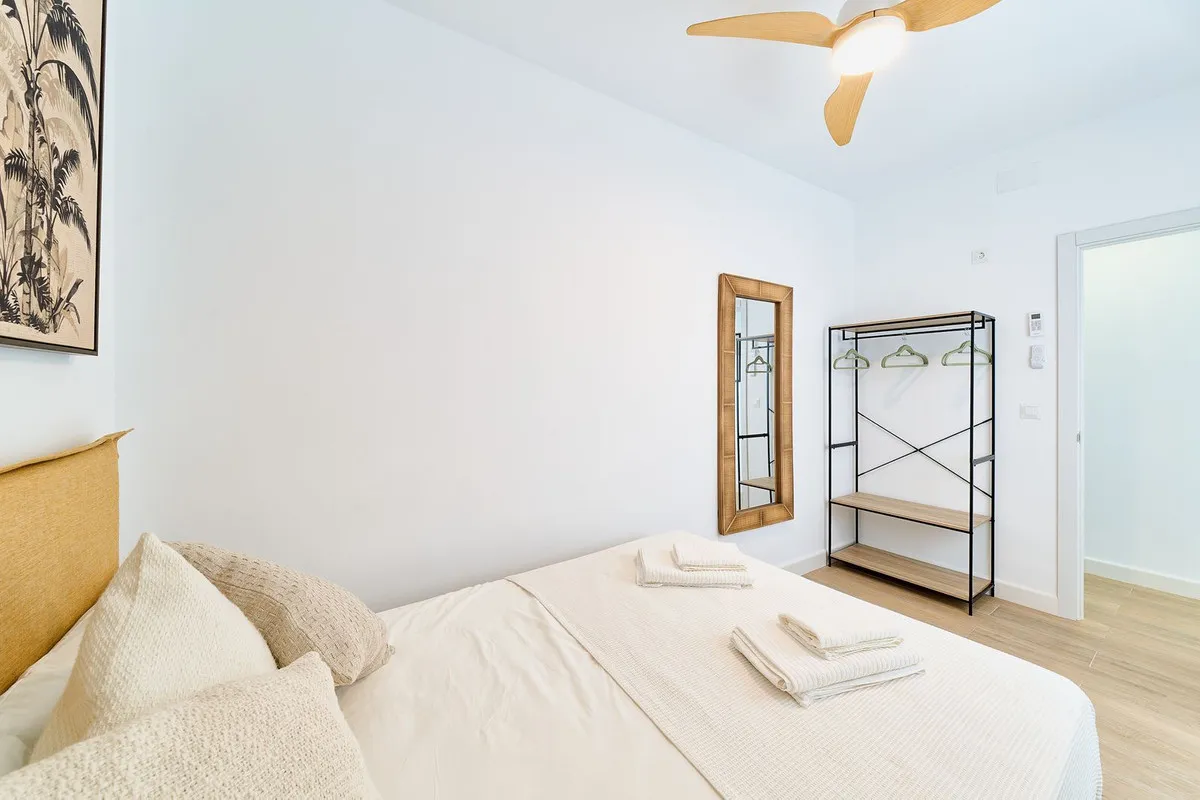 b54f9d46-0171-429d-9da2-6dd03772d4e3