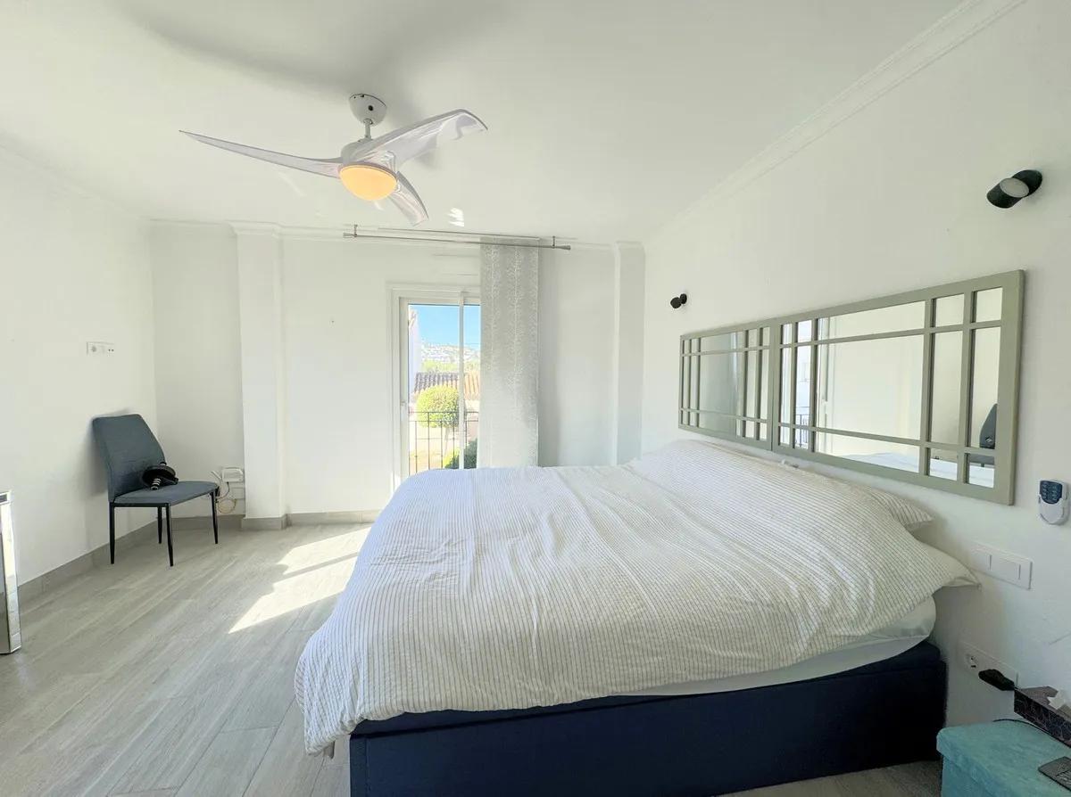 854a5bf6-0db3-4ac5-8999-69f2d2b1fd2a