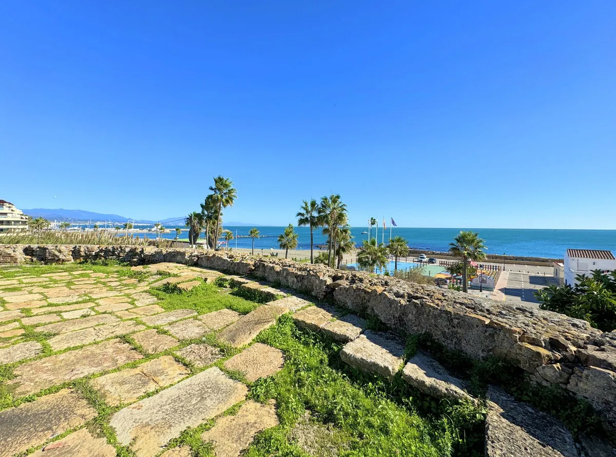 cc88cec2-5fe1-4bba-a1b5-bccb03784c16